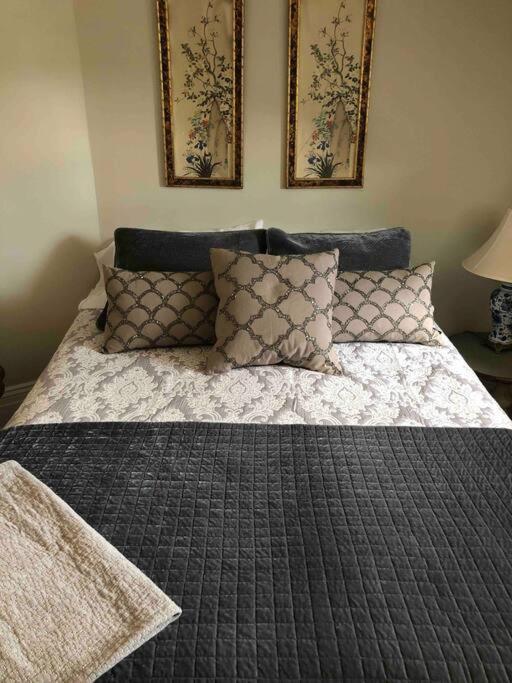 Redefined Alchemy - Bright, Eclectic, Pretty Apt 3E Little Falls Eksteriør bilde